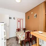 Delfin With Seaview 100 Meters From The Sea - By Ta Leut Agency Lejlighed Privlaka (Zadar)