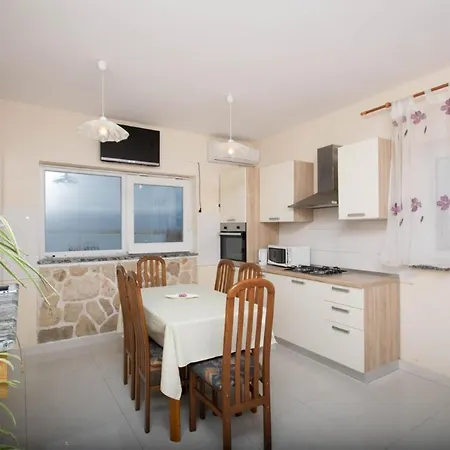 Apartman Delfin With Seaview 100 Meters From The Sea - By Ta Leut Agency Privlaka (Zadar)