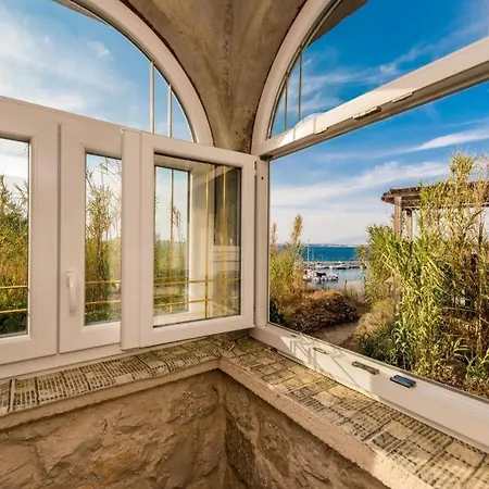 Apartament Delfin With Seaview 100 Meters From The Sea - By Ta Leut Agency