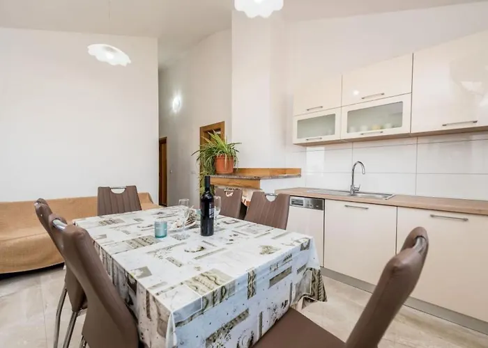 Delfin With Seaview 100 Meters From The Sea - By Ta Leut Agency Apartment Privlaka (Zadar)