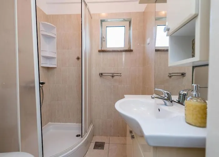Apartment Delfin With Seaview 100 Meters From The Sea - By Ta Leut Agency