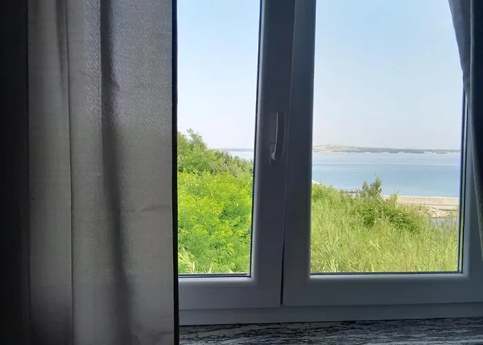 Apartment Delfin With Seaview 100 Meters From The Sea - By Ta Leut Agency Privlaka (Zadar)