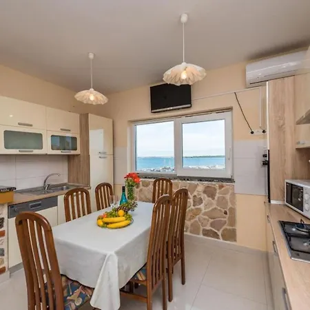 Delfin With Seaview 100 Meters From The Sea - By Ta Leut Agency شقة *