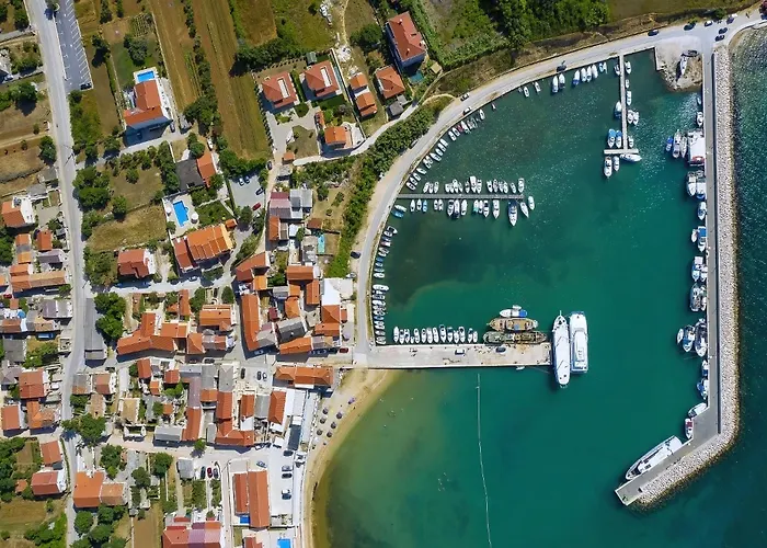 Apartamento Delfin With Seaview 100 Meters From The Sea - By Ta Leut Agency Privlaka (Zadar)